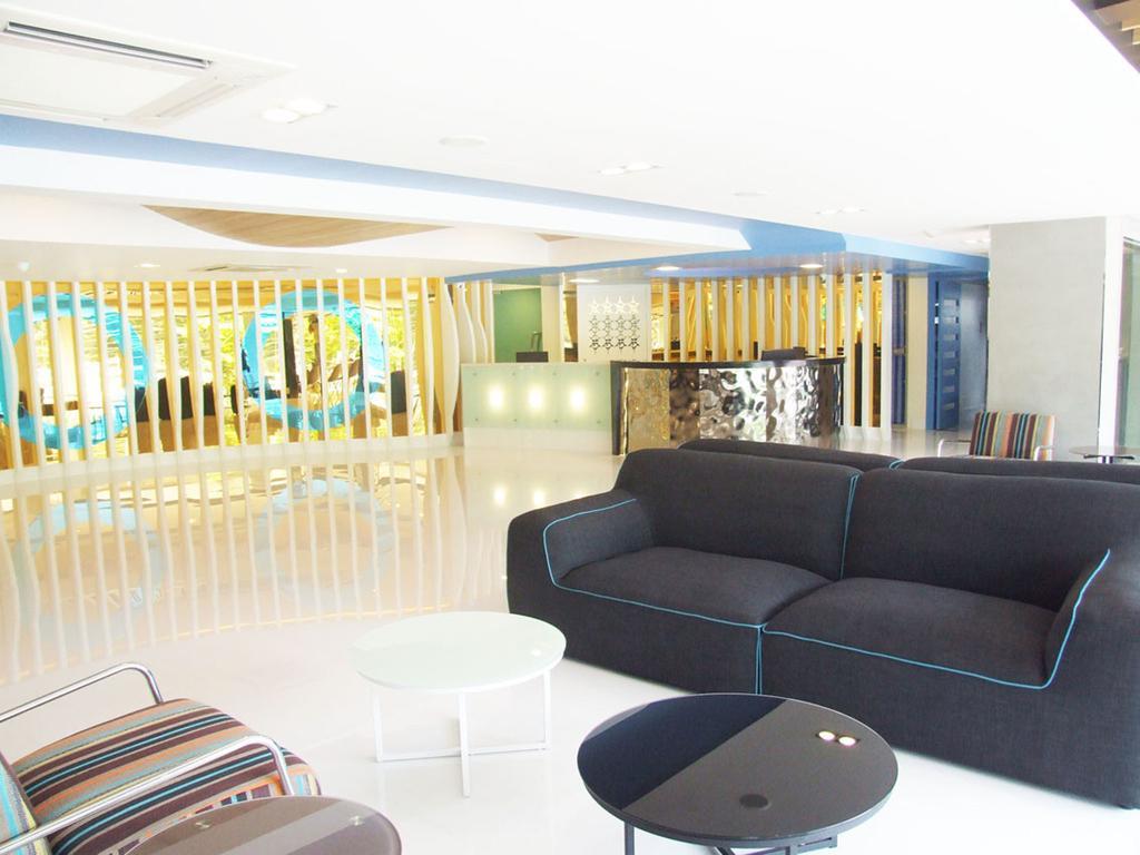 Grand Tower Inn Sathorn Hotel Bangkok Exterior photo